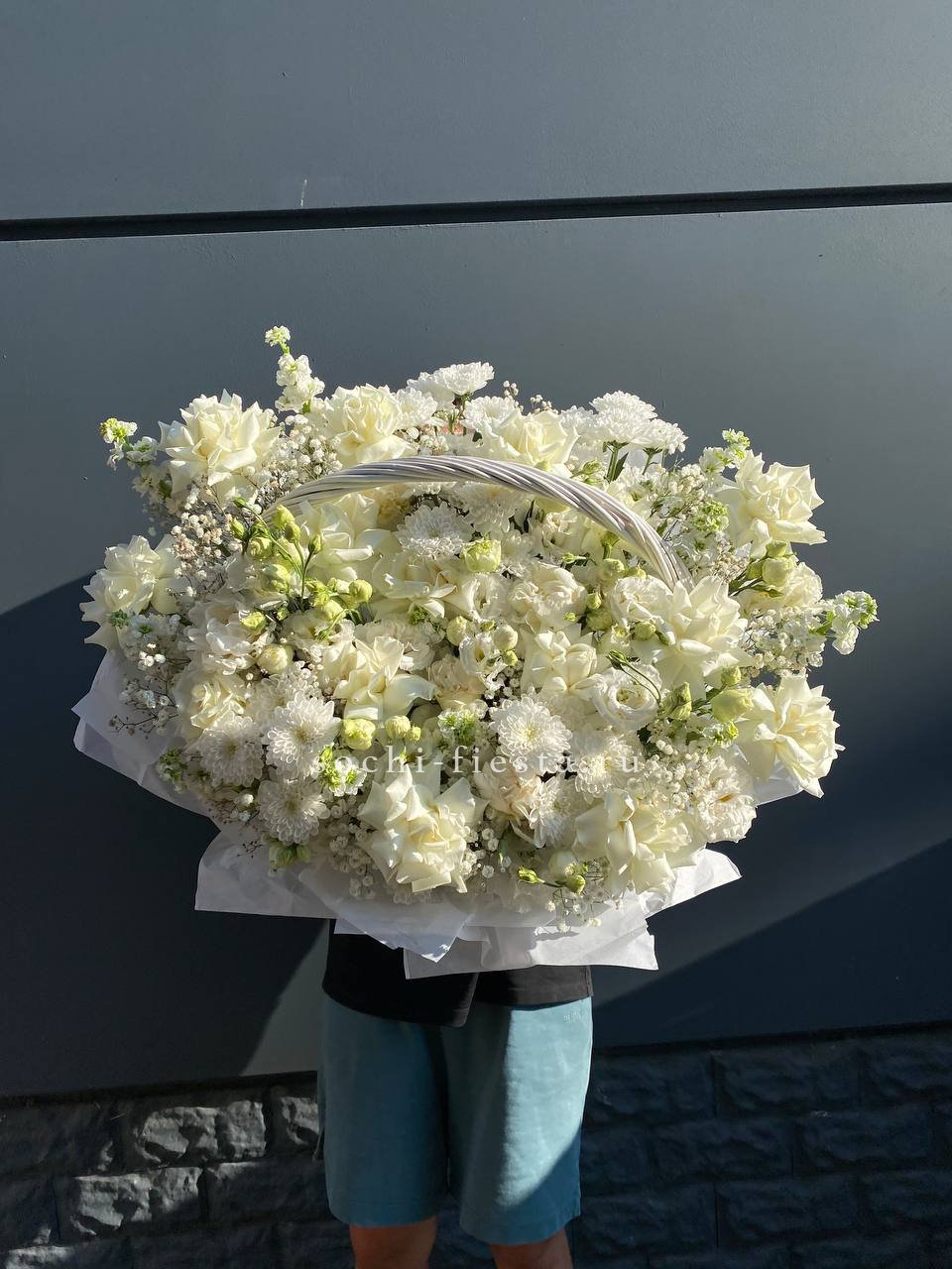 Корзина Белоснежка