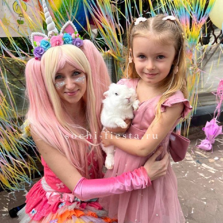 Шоу с кроликом в Прокопьевске