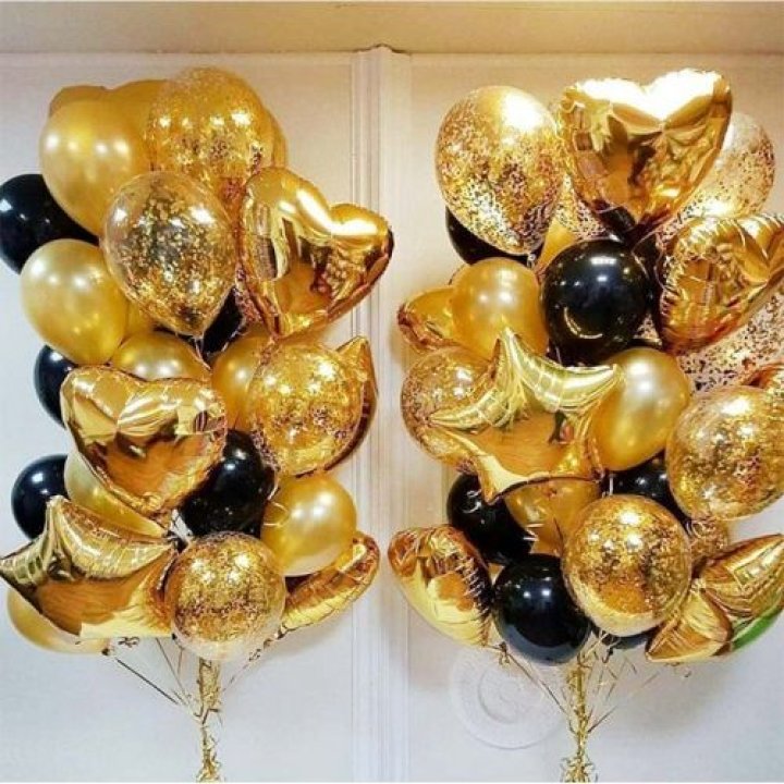 Фонтан шаров "Чёрное золото" в Прокопьевске