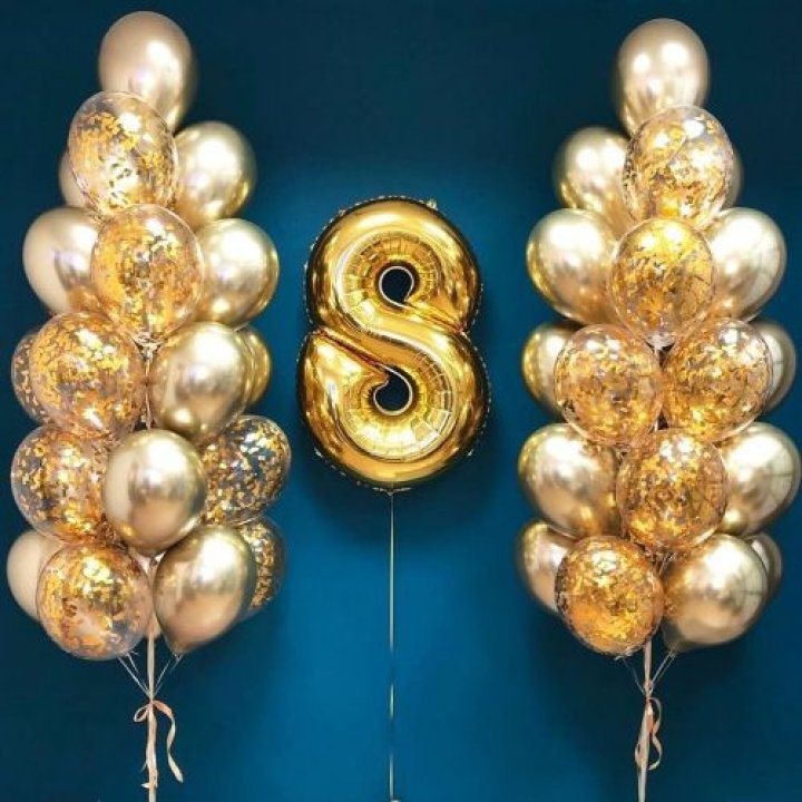 Цифра с фонтанами шаров  в Прокопьевске