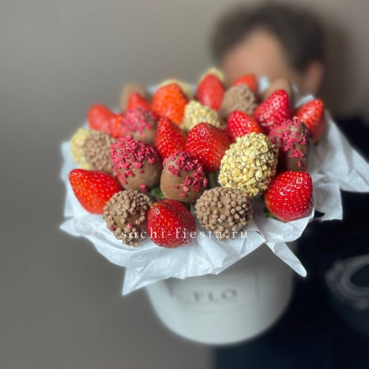 Клубника в боксе 30 ягод в Прокопьевске