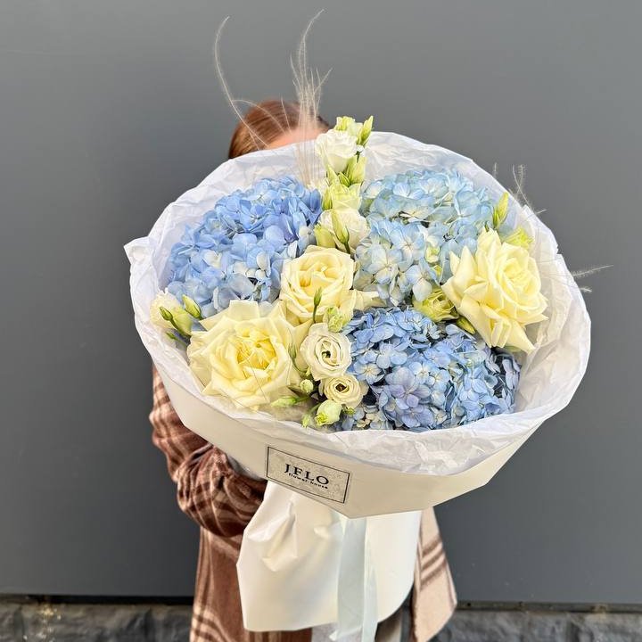 Букет "Глубина глаз" в Прокопьевске