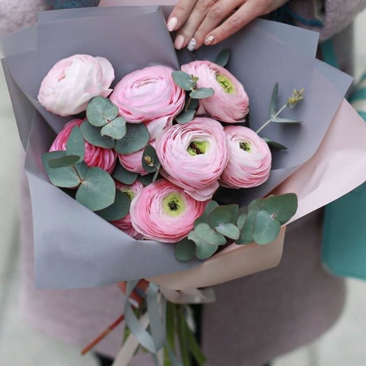 Ранункулюсы с эвкалиптом №1 в Прокопьевске