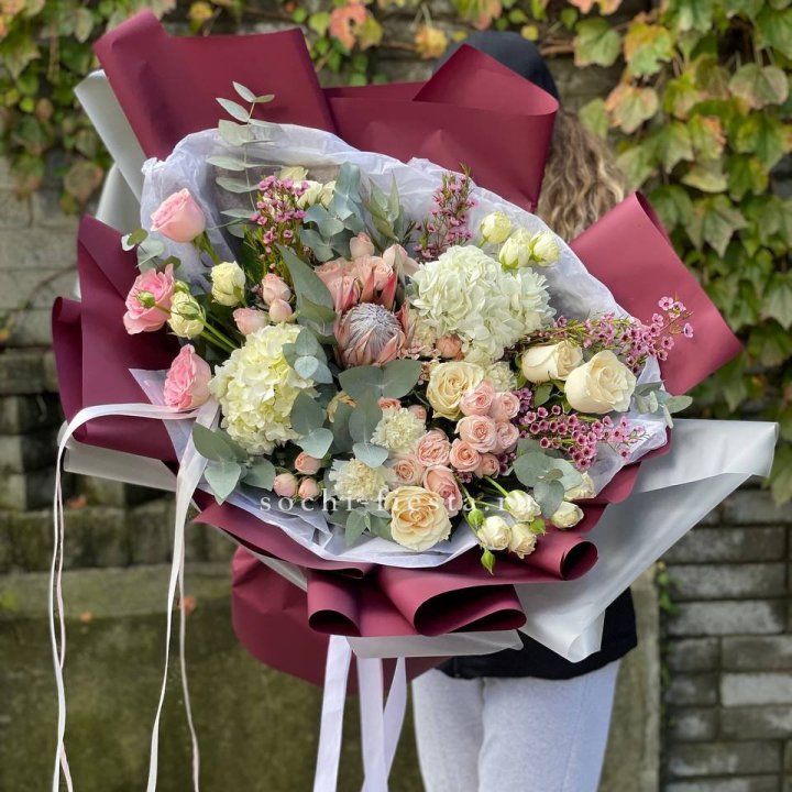 Авторский букет с протеей №1 в Прокопьевске