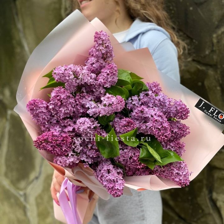 Букет сирени №3 в Прокопьевске