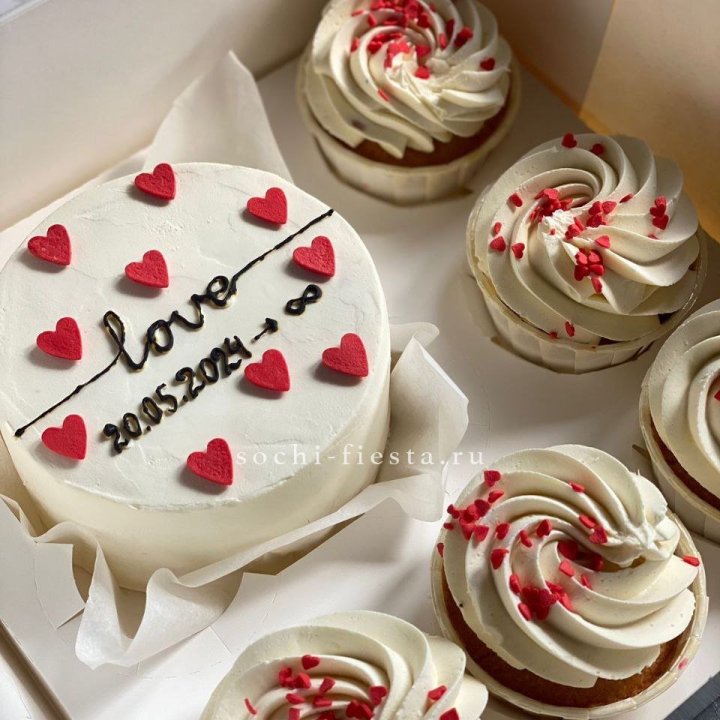 Капкейки и бенто-торт "Любимые" в Прокопьевске