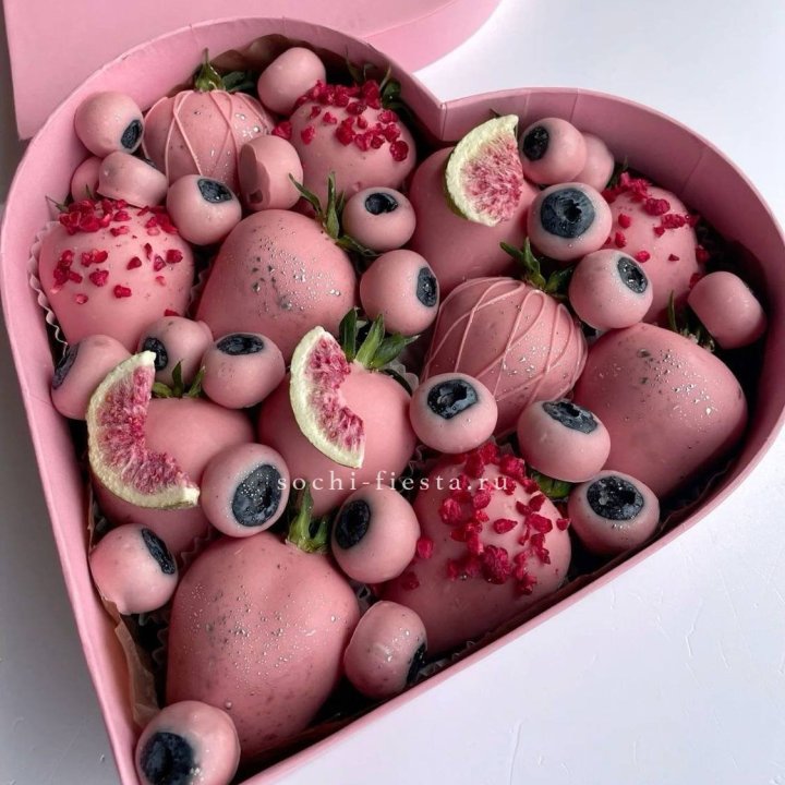 Клубника в шоколаде Сердце в Прокопьевске