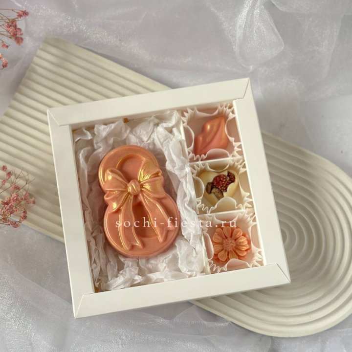 Конфеты из шоколада 8 Марта в Прокопьевске