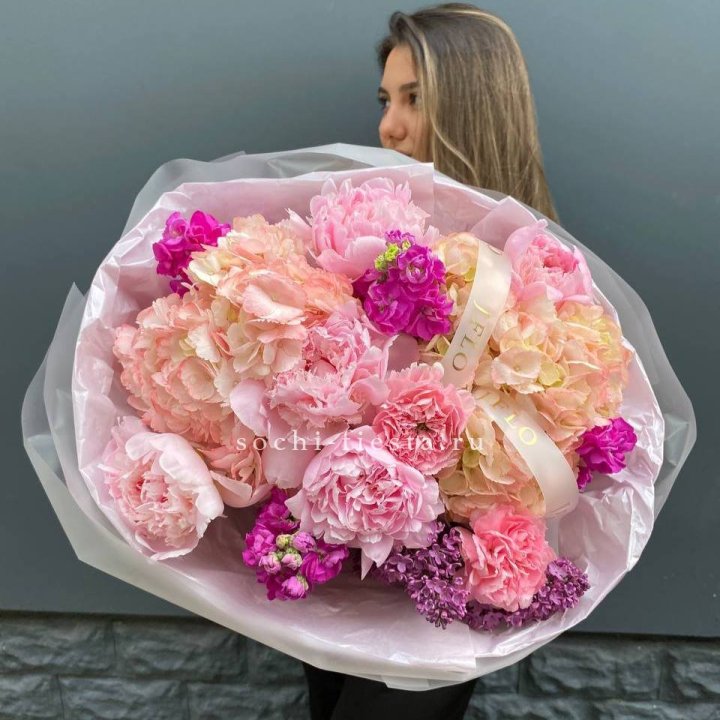  Букет "Фловер пионс" в Прокопьевске