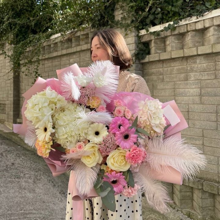 Дизайнерский букет "Валенсия" в Прокопьевске