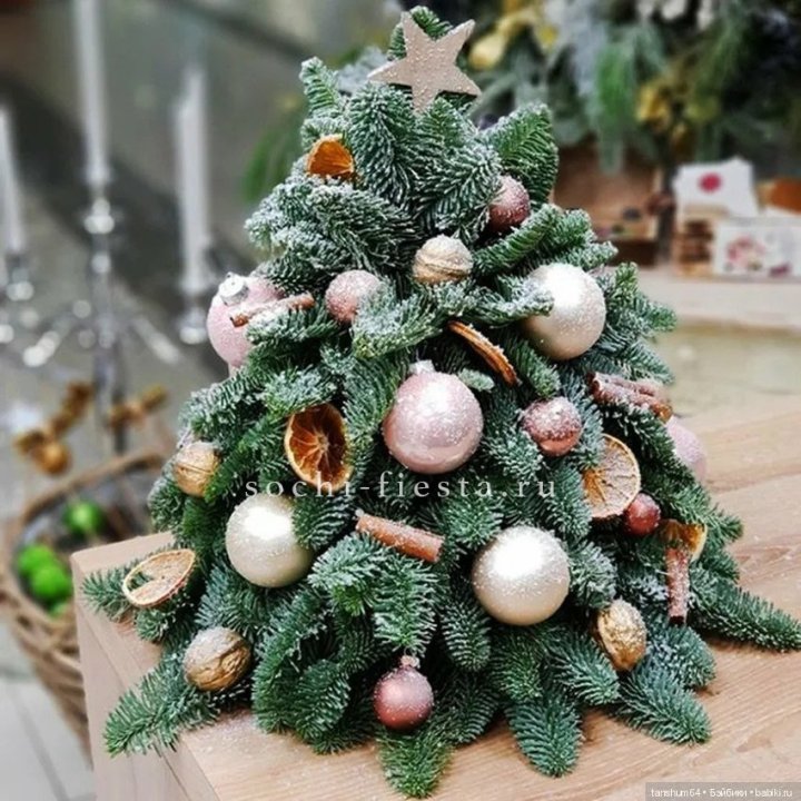 Новогодняя елочка "Блеск" в Прокопьевске