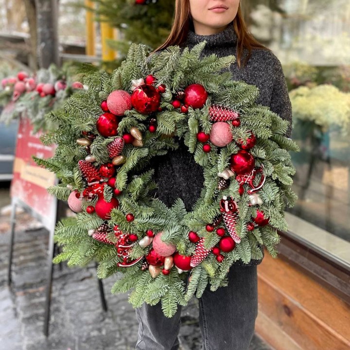 Рождественский венок  в Прокопьевске