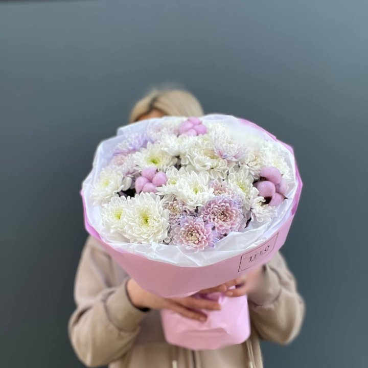 7 нежных хризантем в Прокопьевске