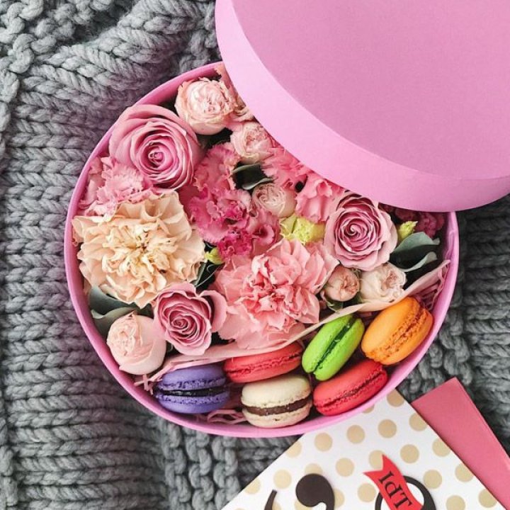 Цветочный бокс пинк в Прокопьевске