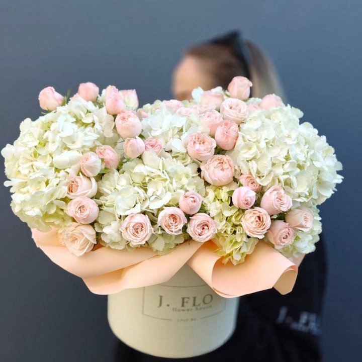 Дизайнерский бокс "Изабелла" в Прокопьевске