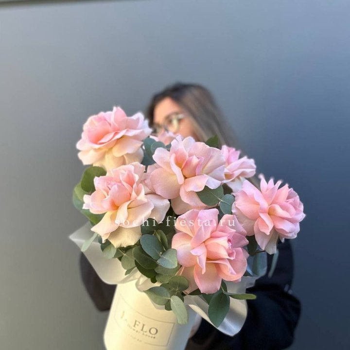 Французские роз в боксе в Прокопьевске