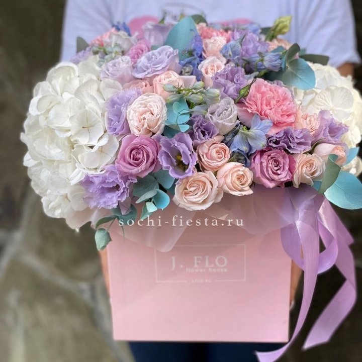Цветочный бокс макси каб в Прокопьевске