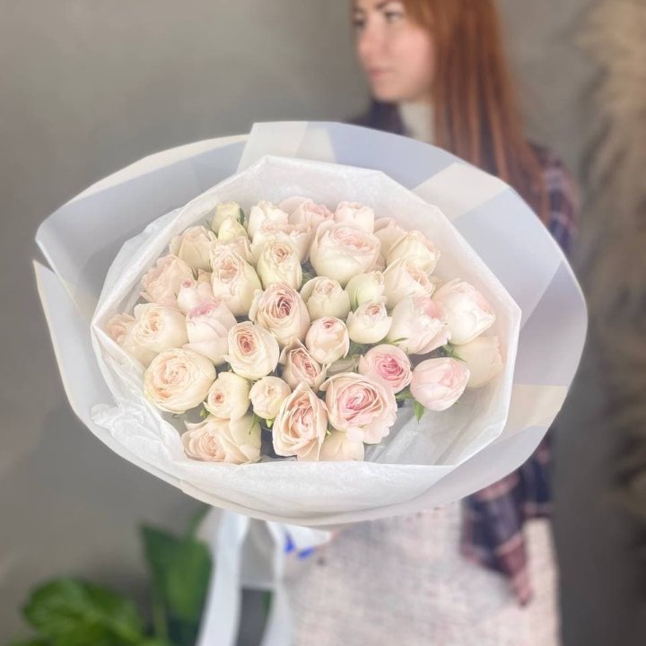 Букет кустовых роз в Прокопьевске