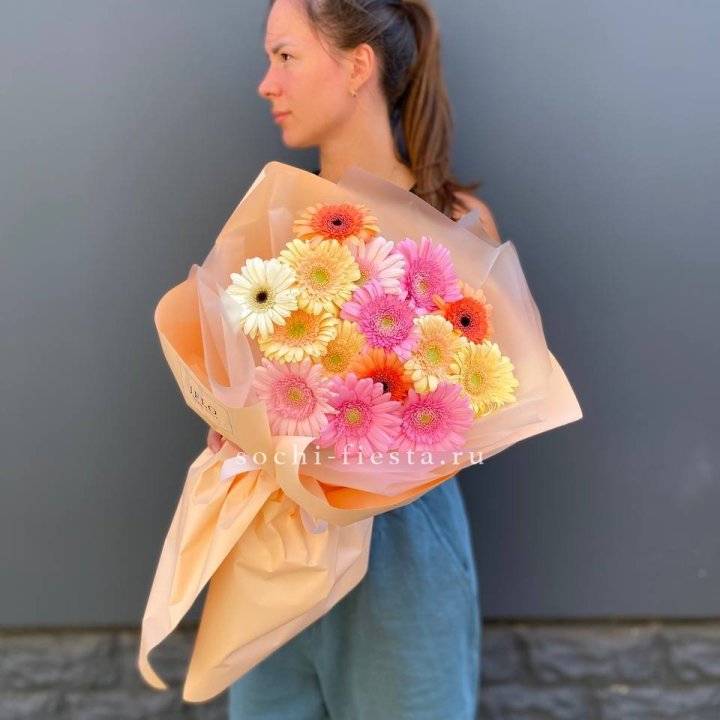 Букет разноцветных гербер в Прокопьевске