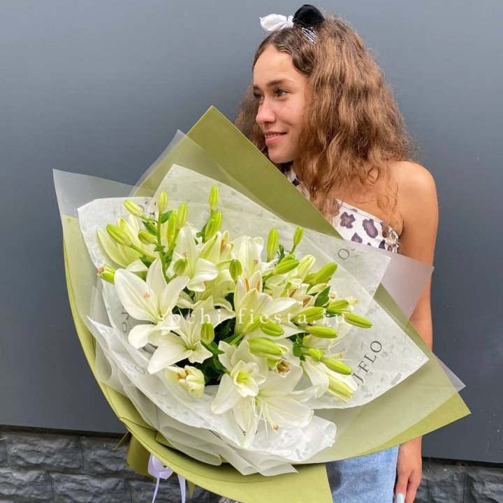 Букет  лилий "Изумруд" в Прокопьевске