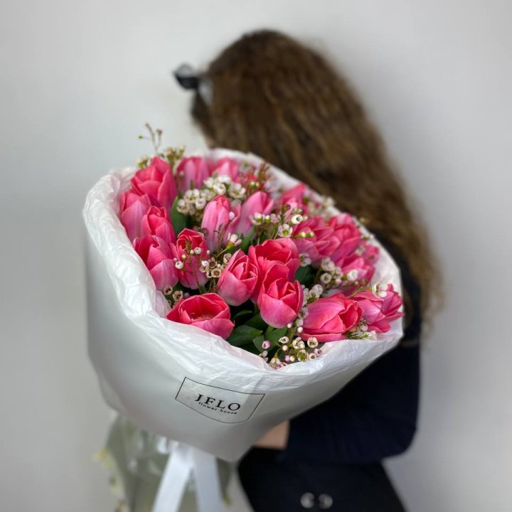 Дуо тюльпаны с хамелациумом в Прокопьевске