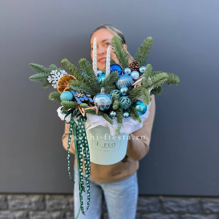 Композиция "Мери крисмас блю" в Прокопьевске