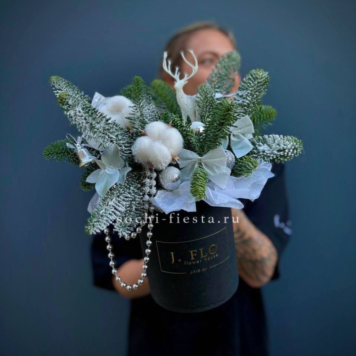 Композиция "Мери крисмас" в Прокопьевске