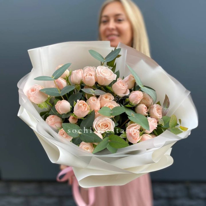 Букет кустовых роз "Фреш" в Прокопьевске