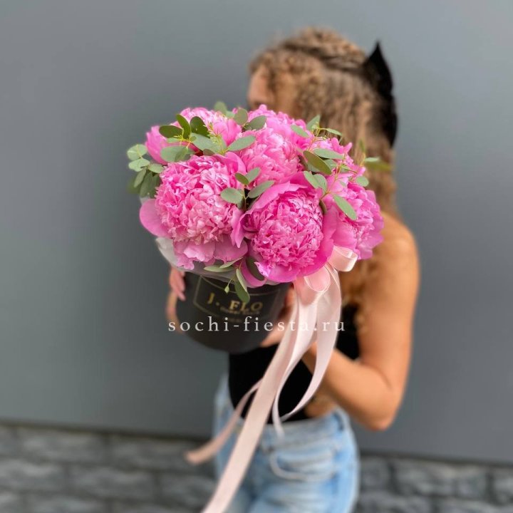 Дизайнерский цилиндр "Фломени" в Прокопьевске