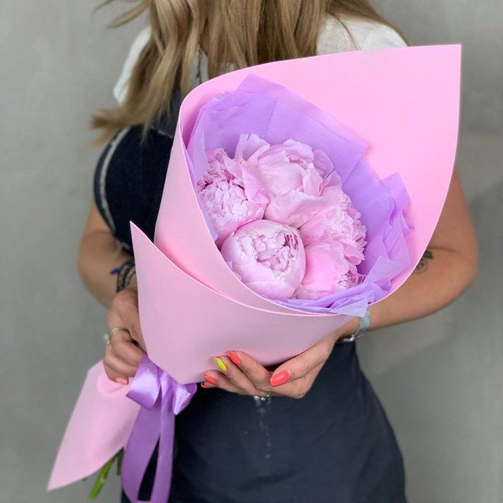 Букет пионов "Файв" в Прокопьевске