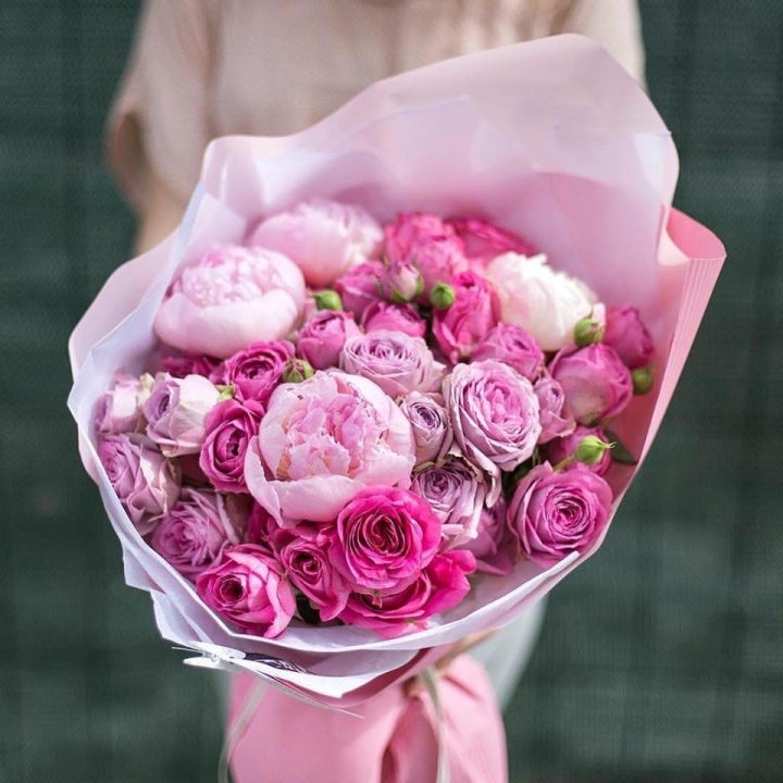 Букет с пионами "Леси" в Прокопьевске