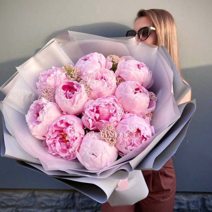 Букет с пионами "Стайл" в Прокопьевске