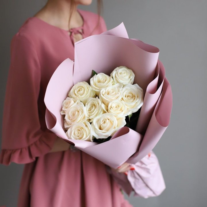 11 белых роз в Прокопьевске