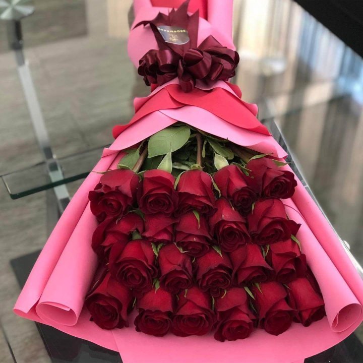 21 красная роза "Элеганс" в Прокопьевске
