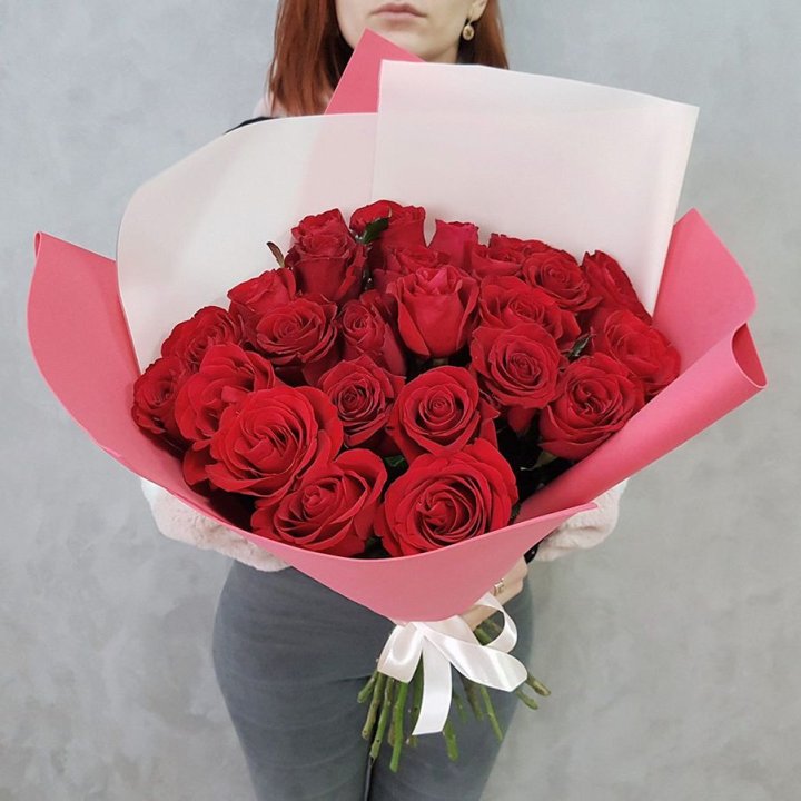 25 Красных роз рози вайт в Прокопьевске