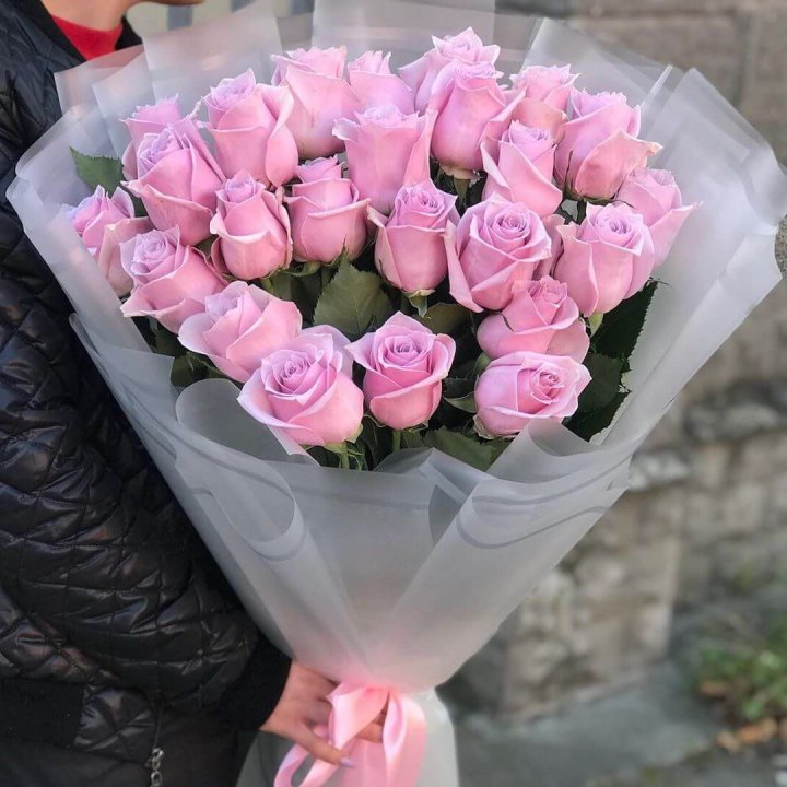 25 высоких розовых роз в Прокопьевске