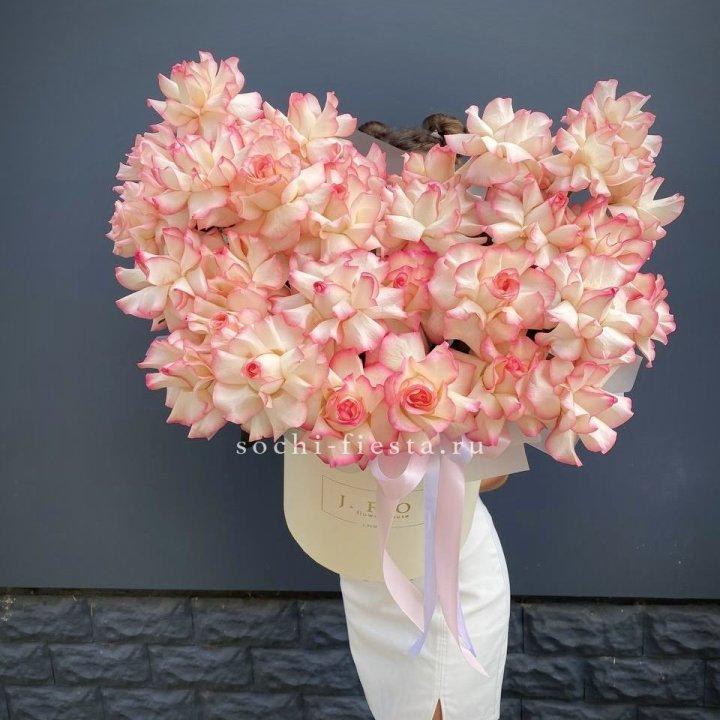 31 французская роза Джумилия в боксе в Прокопьевске