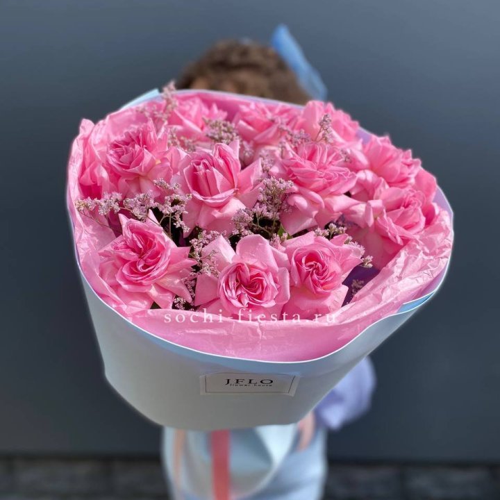 Букет французских розовых роз  в Прокопьевске