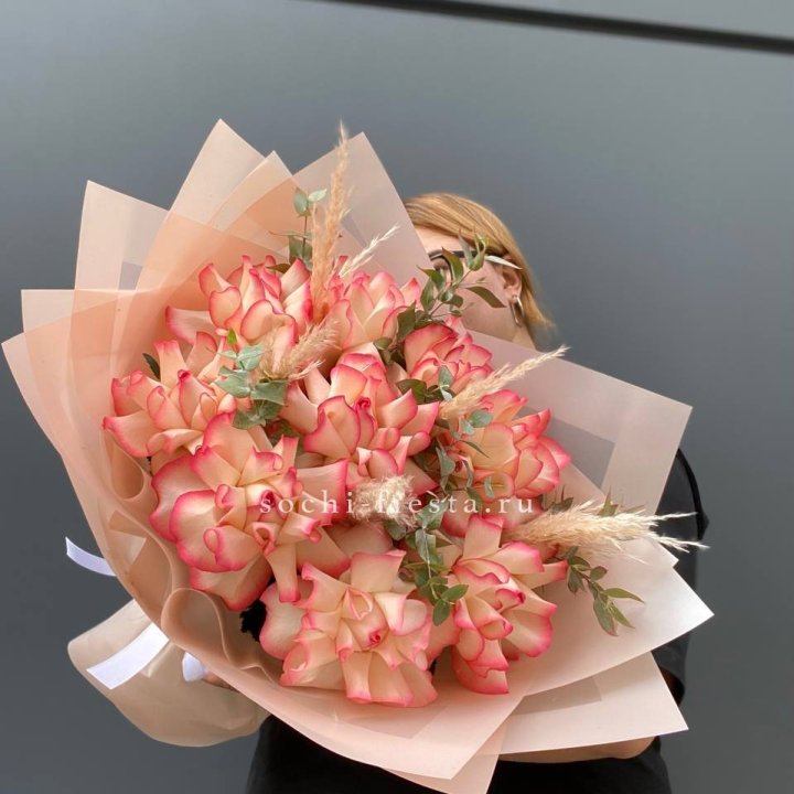 9 Французских роз Джумилия  в Прокопьевске