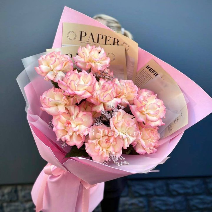 15 французских роз "Джумилия" в Прокопьевске