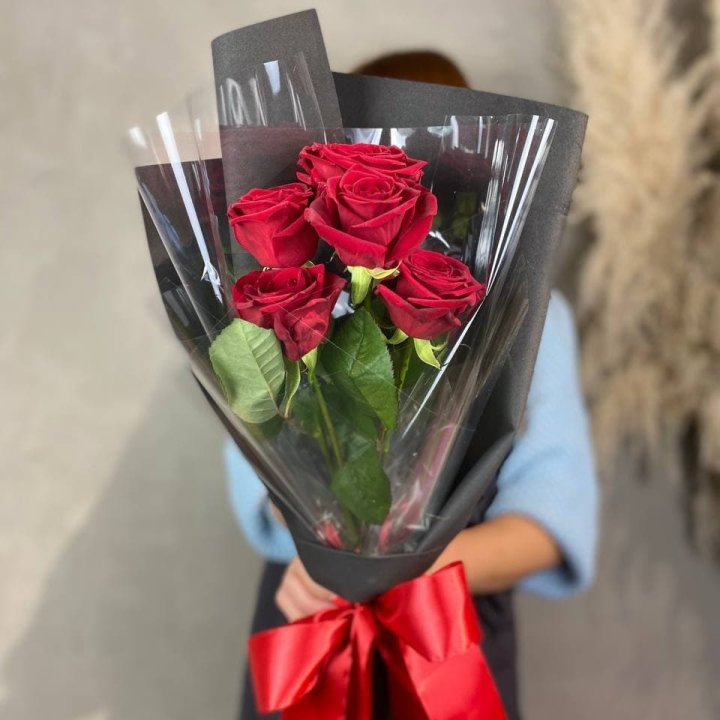 5 роз ред наоми в Прокопьевске