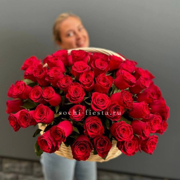 101 красная роза в корзине   в Прокопьевске