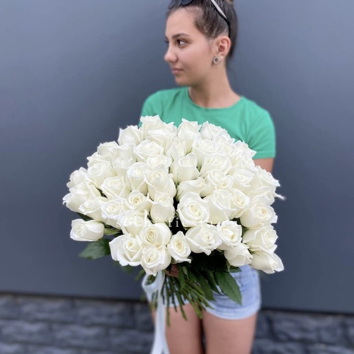 51 белая роза в Прокопьевске