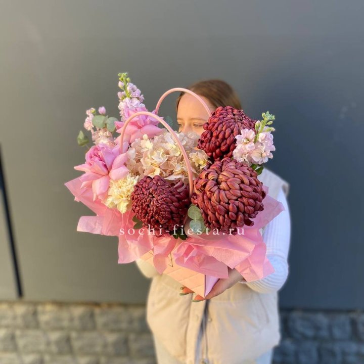 Сумочка нежная с бигуди в Прокопьевске