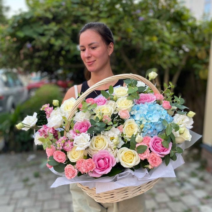 Цветочная корзина №2 в Прокопьевске