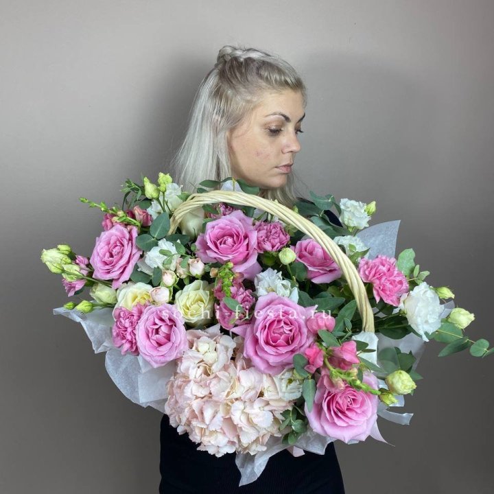 Цветочная корзина № 5 в Прокопьевске