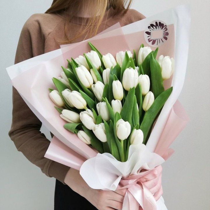 Букет белых тюльпанов "Моника" в Прокопьевске
