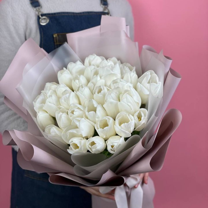 Букет белых тюльпанов "Пур-пур" в Прокопьевске