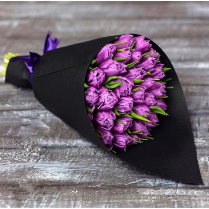 Пионовидные тюльпаны блэк в Прокопьевске